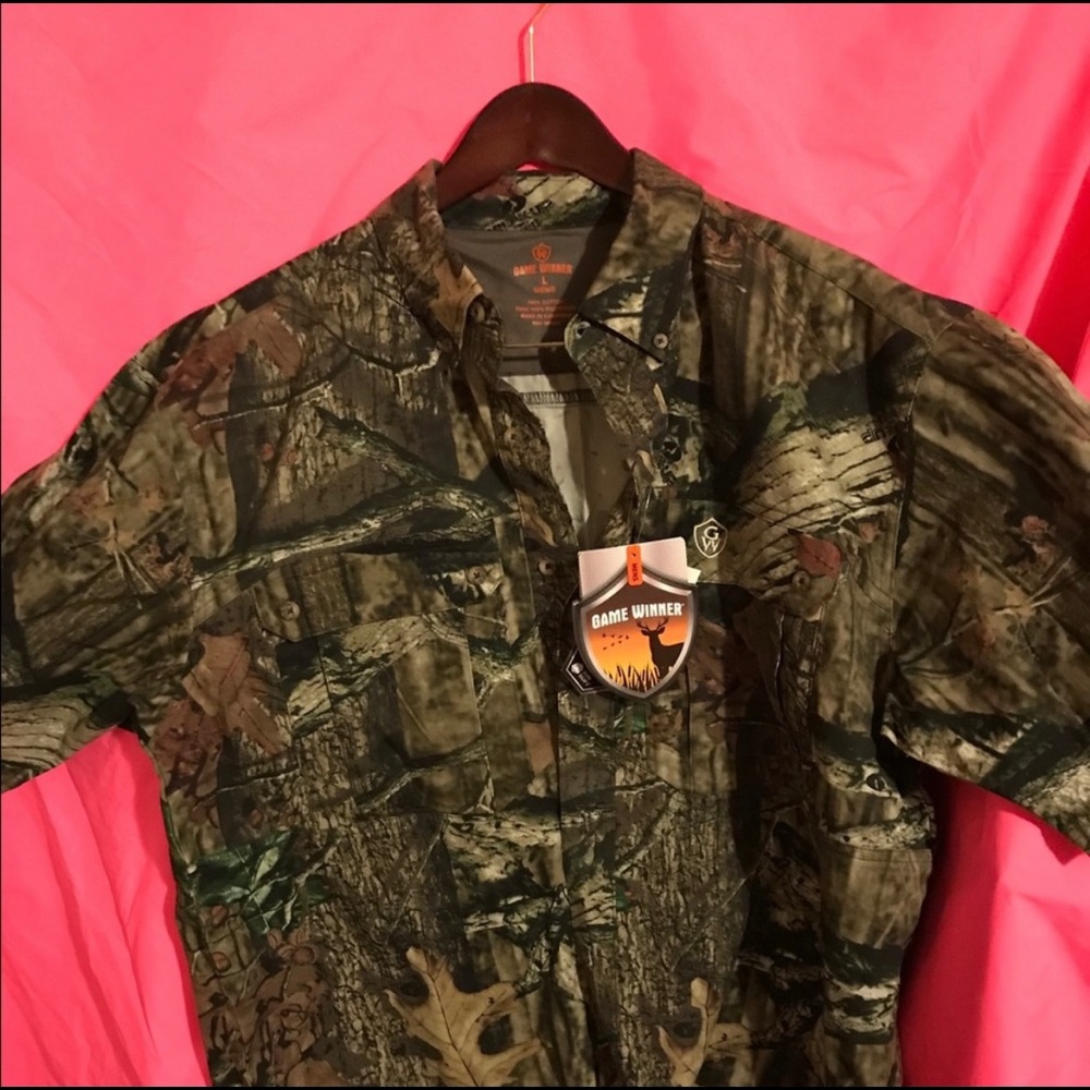 Men’s Realtree Camo Gamewinner Brand—-New with tags
